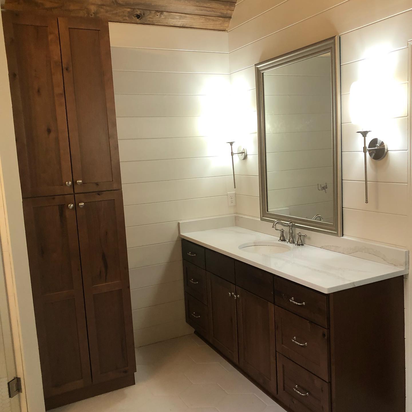 Master Bedroom Bathroom Vanity Cabinets with New Tops and Kobs 3