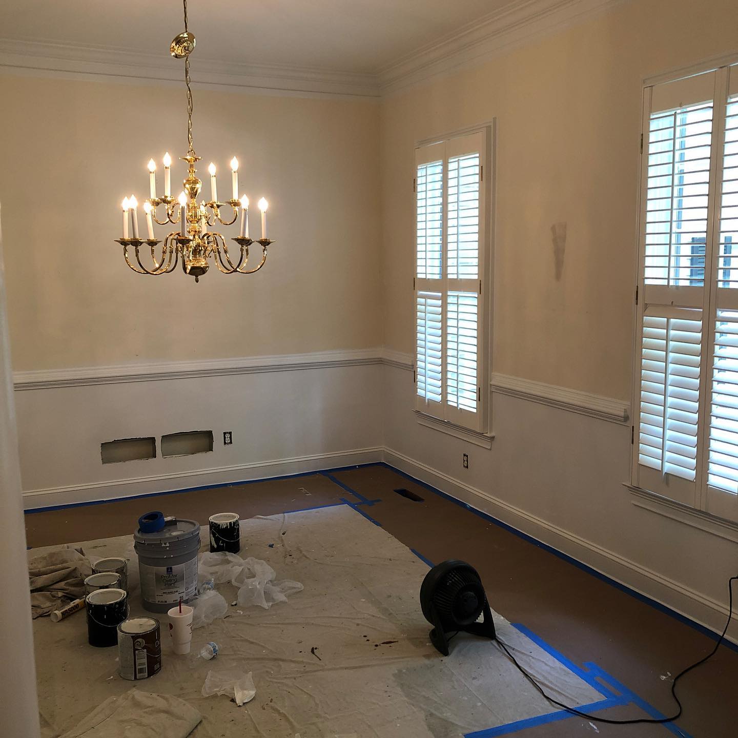 Dining Room Wainscoting and Coffered Ceiling Before 1
