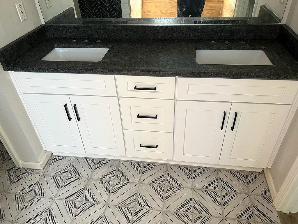 Shaker White Double Sink Base Cabinets Installation with Custom Top