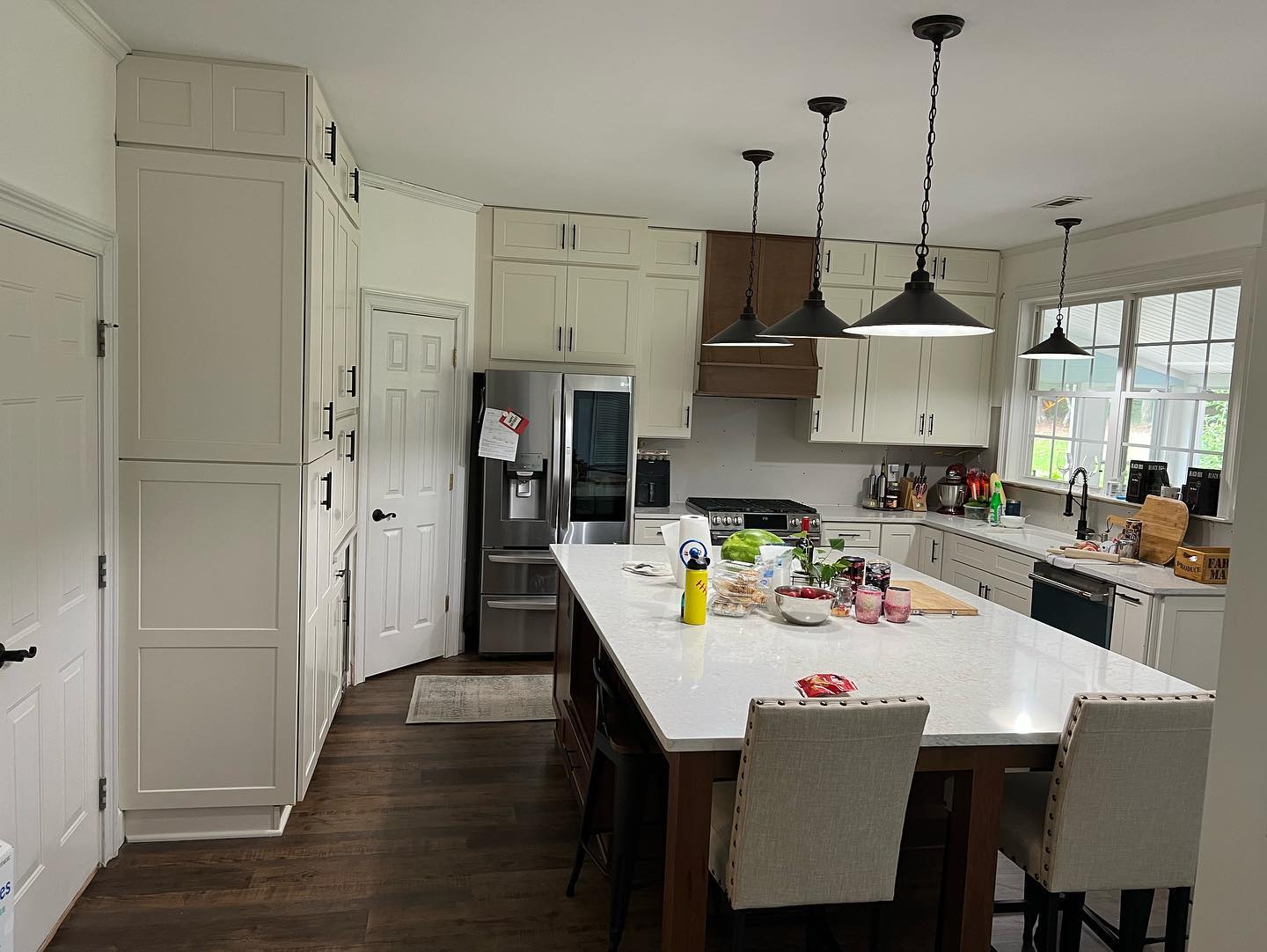 Complete Shaker Antique White Kitchen Cabinets with Umber Hood Vent and New Kitchen Island PTC 3